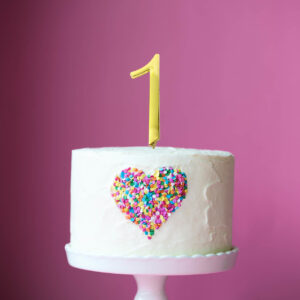 GOLD CAKE TOPPER (7CM) – NUMBER 1