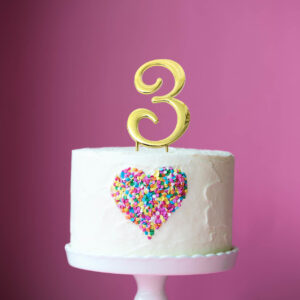 GOLD CAKE TOPPER (7CM) – NUMBER 3